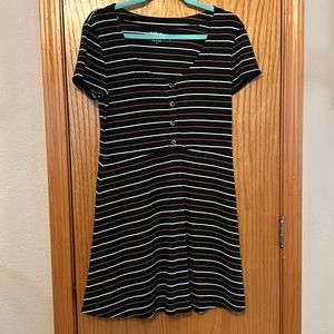aeropostale black and white dress Solid Square-Neck Drop-Waist Mini Dress